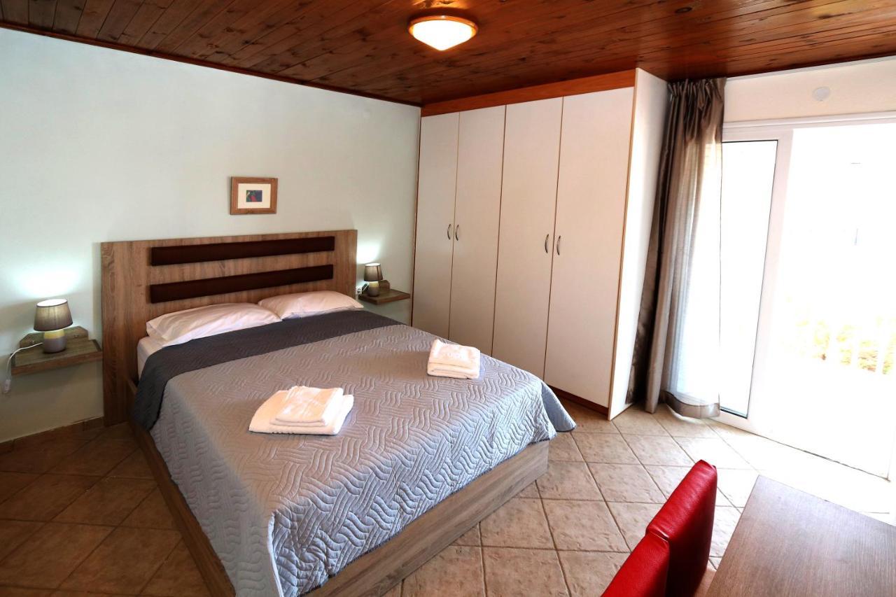 Villa Saradari Hersonissos  Exteriör bild